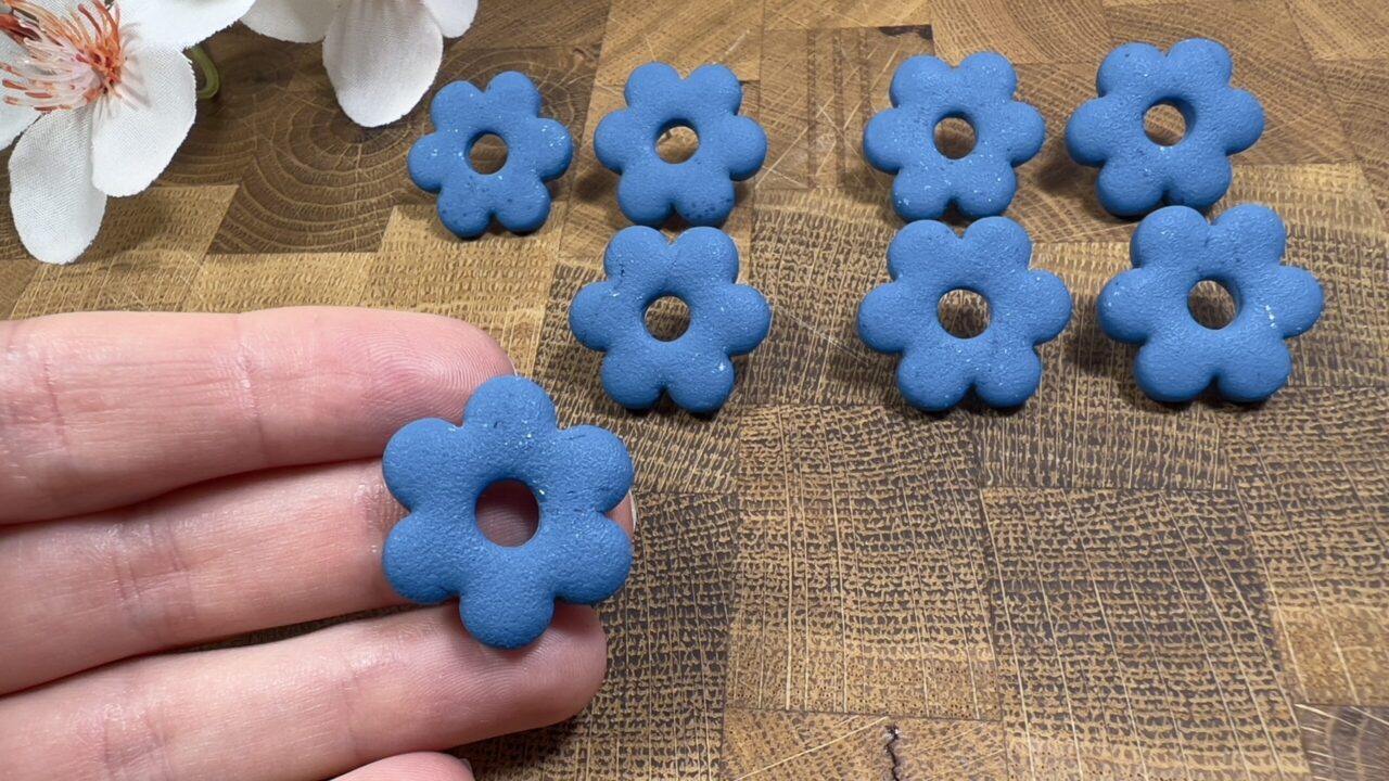 Kvítek tyrkys - chir. ocel