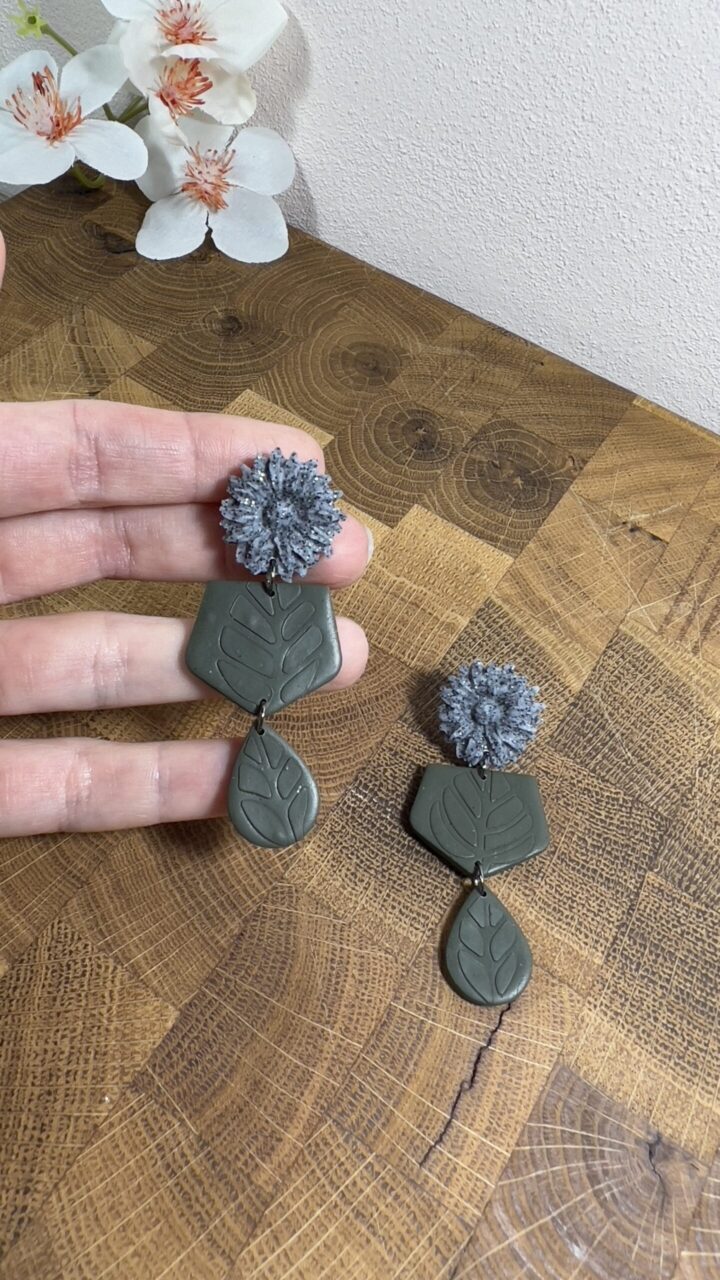 Kvítek na rovince - chir. ocel - Obrázek 3