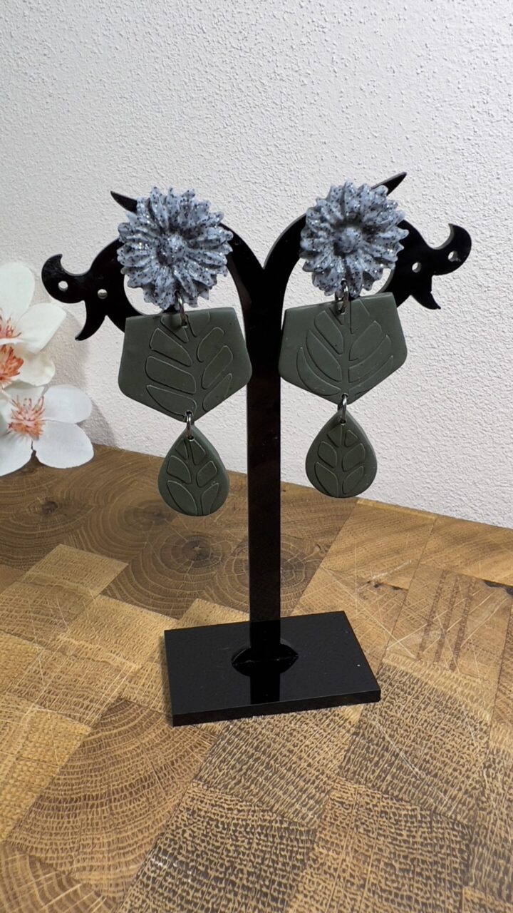 Kvítek na rovince - chir. ocel