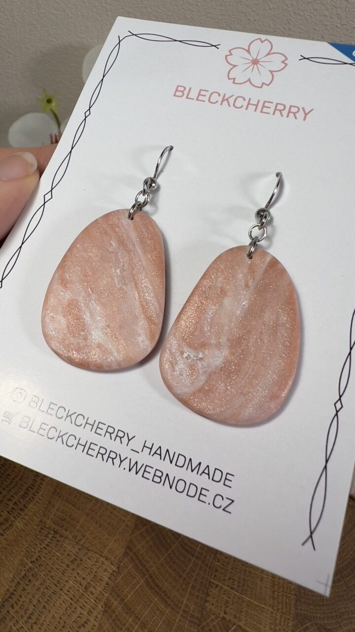 Pearl bacon - chir. ocel - Obrázek 3