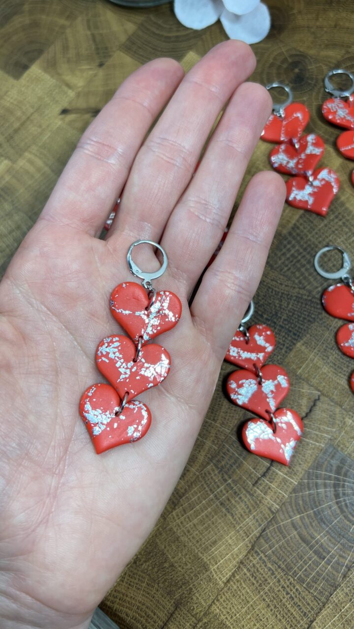 Three little hearts - chir. ocel - Obrázek 4