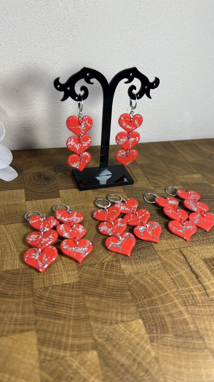 Three little hearts - chir. ocel - Obrázek 2