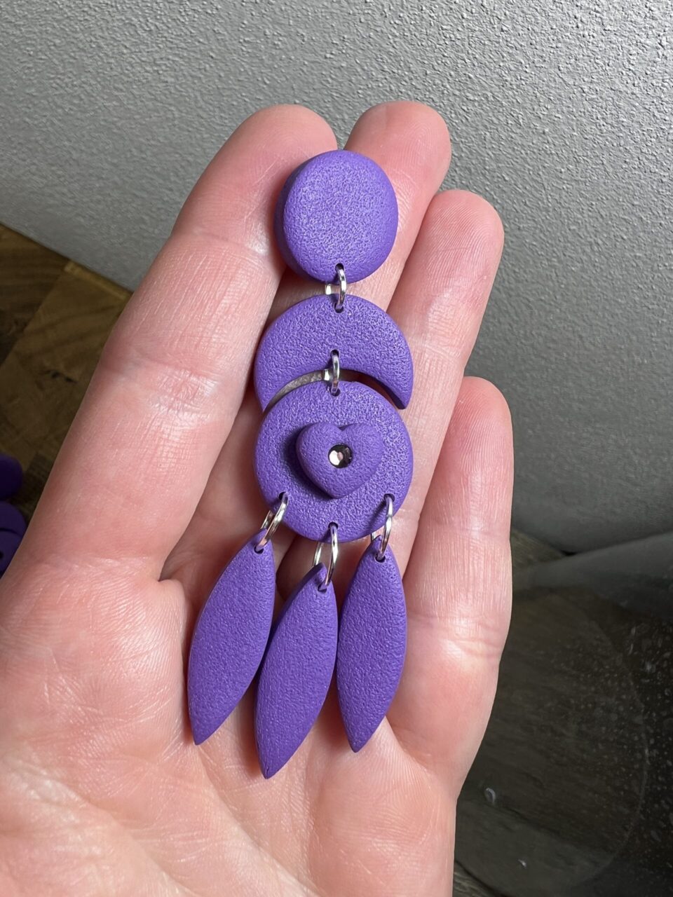 Střapec lila heart - chir. ocel - Obrázek 3