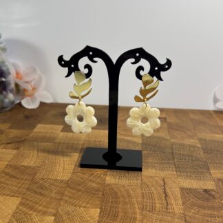 Kytička na lístečku transparent