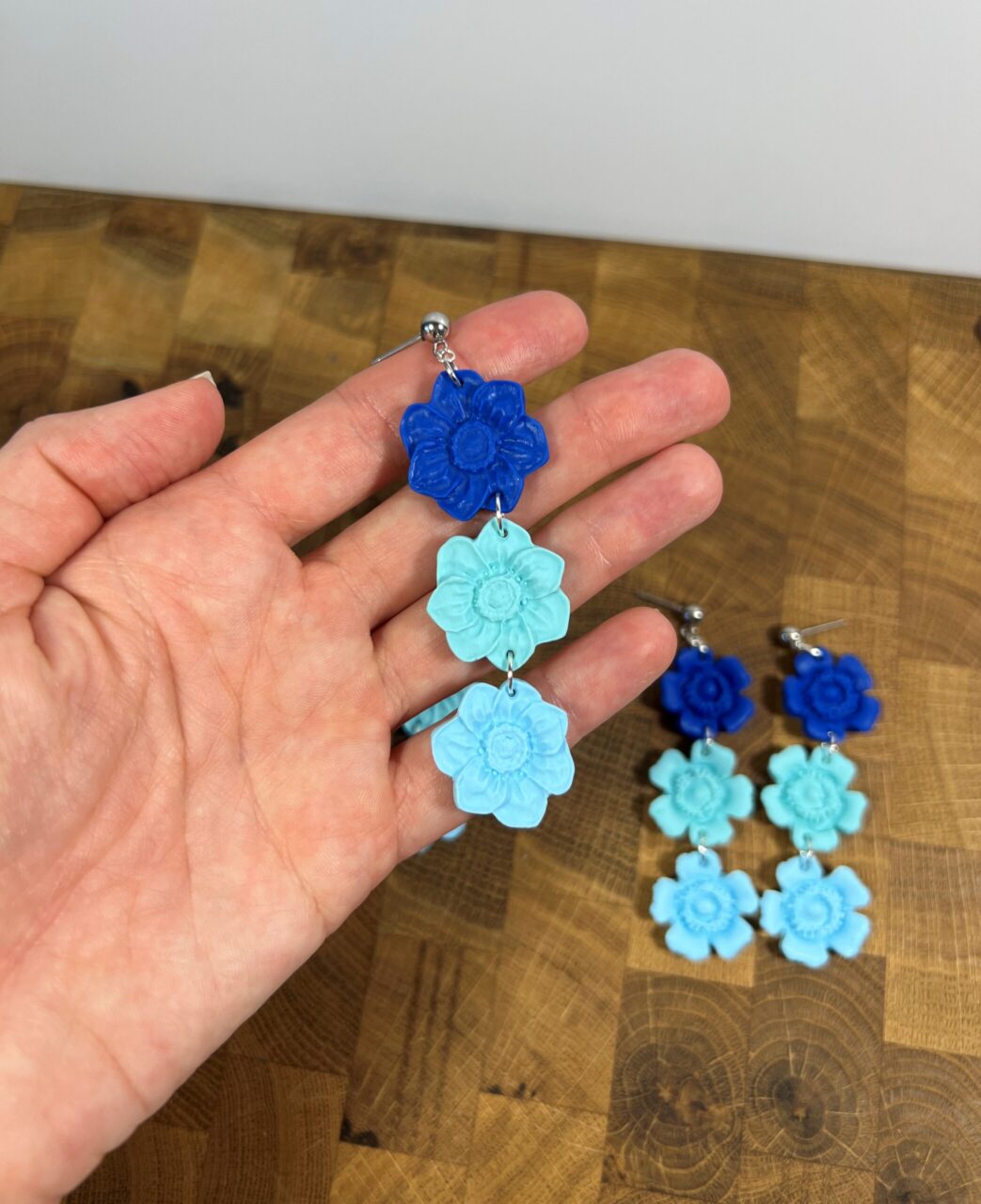 Flowers in blue trio - Obrázek 7