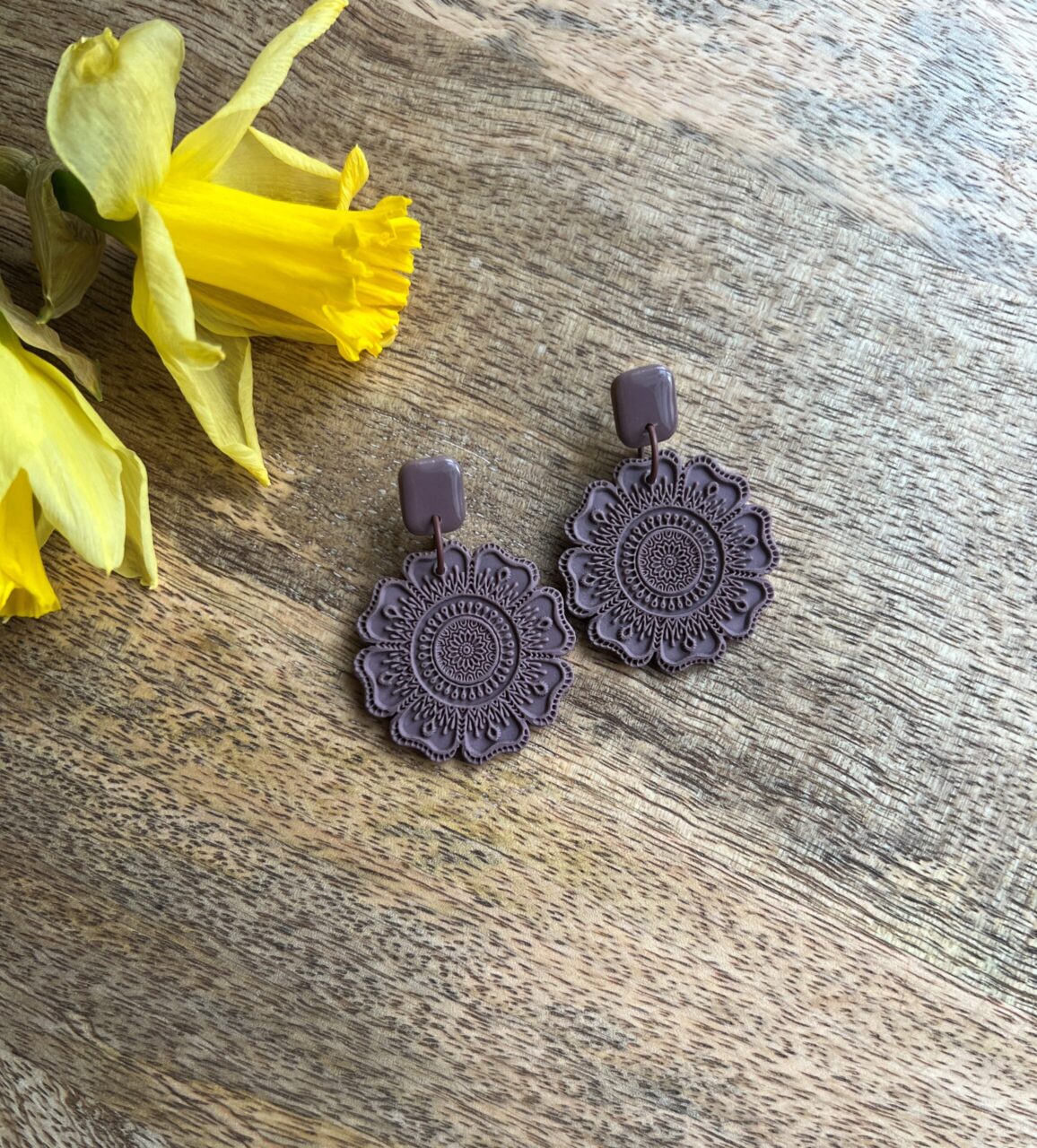 Cold brown mandala - Obrázek 6