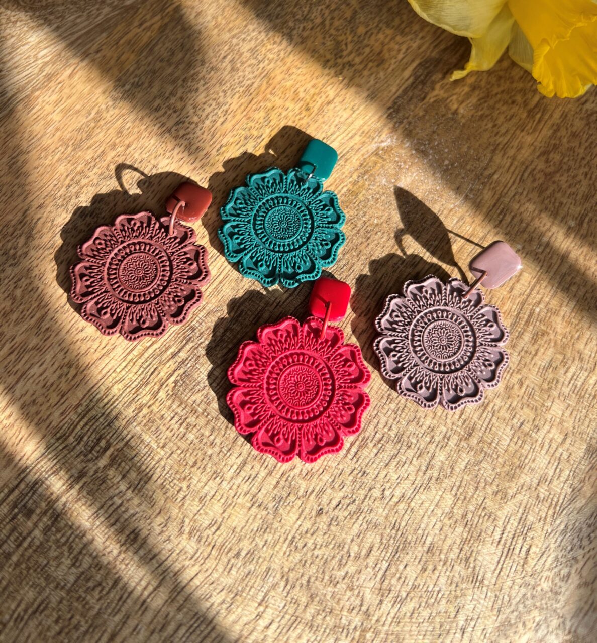 Cold brown mandala - Obrázek 3