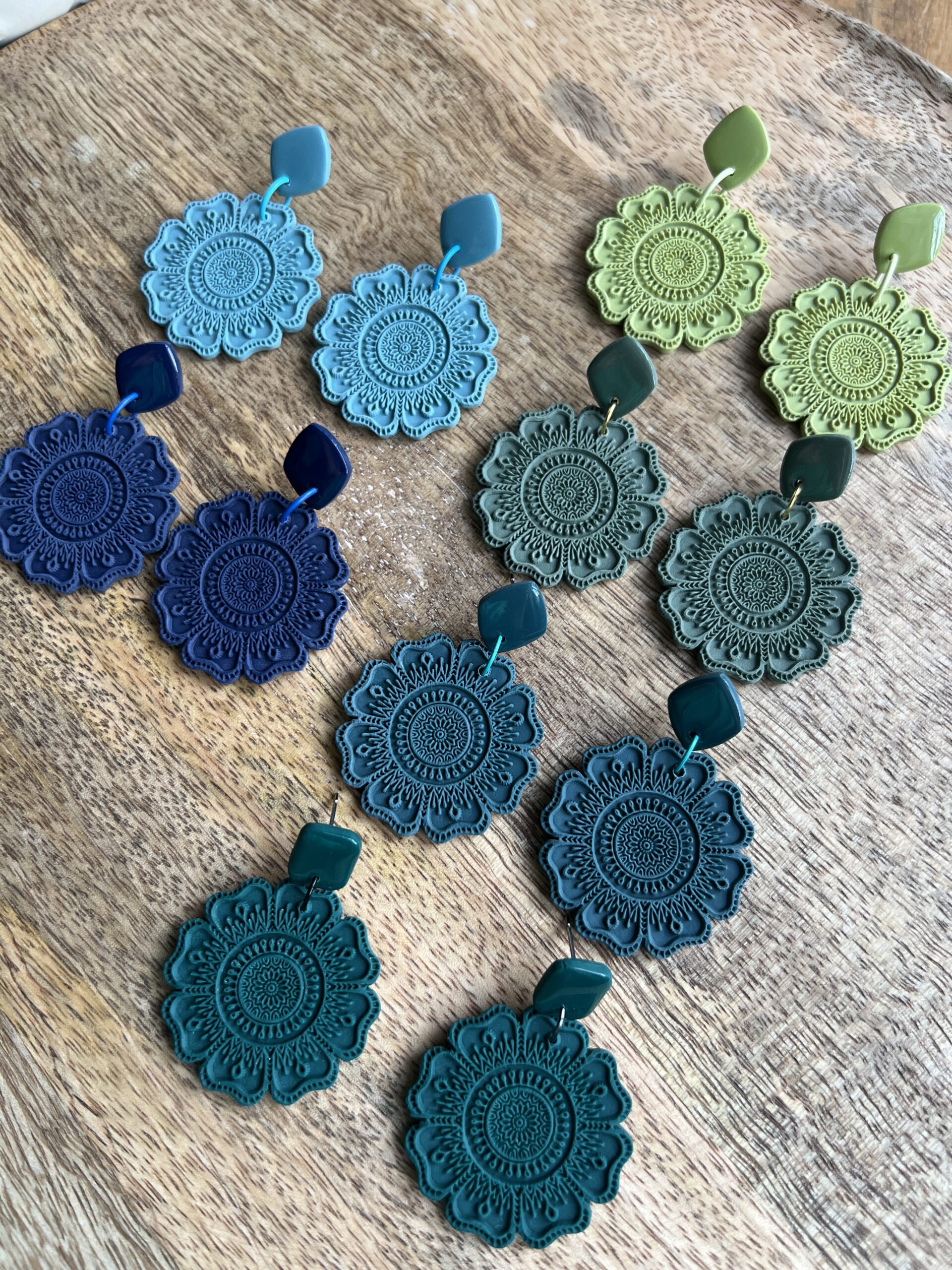 Blue navy mandala - Obrázek 2