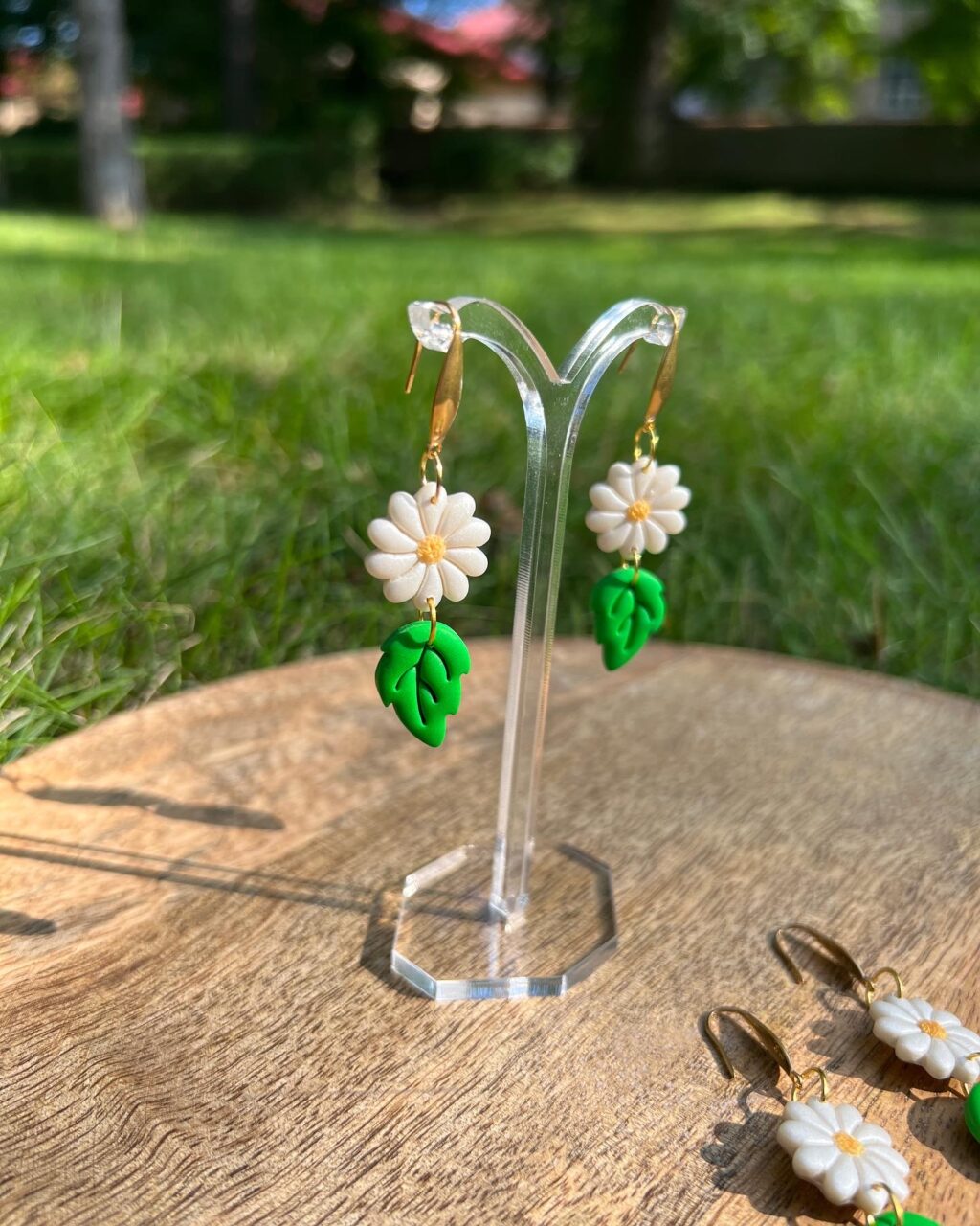 Kopretinka na zlatě - Obrázek 3