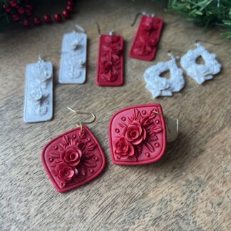 Monochromatic Vánoční červená oválek