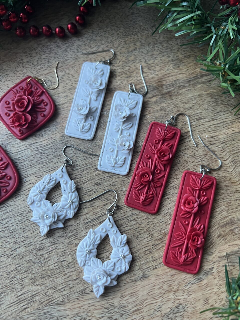 Monochromatic Vánoční béžová kapky - Obrázek 3