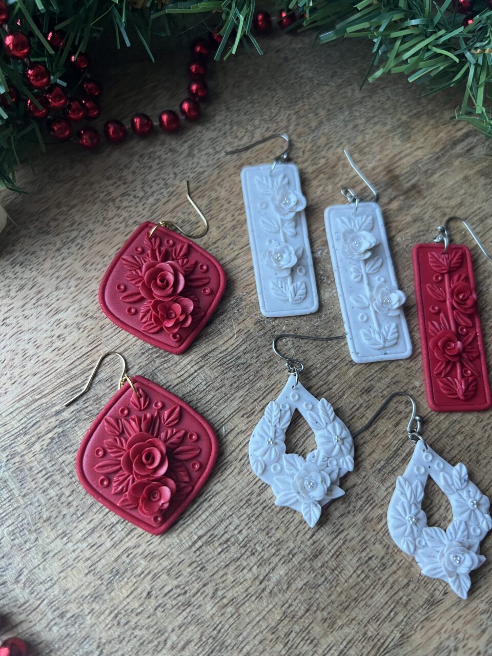 Monochromatic Vánoční béžová kapky - Obrázek 2